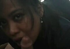 Encantadora Asiática puta con dos cojiendo con mi prima argentina pollas erectas